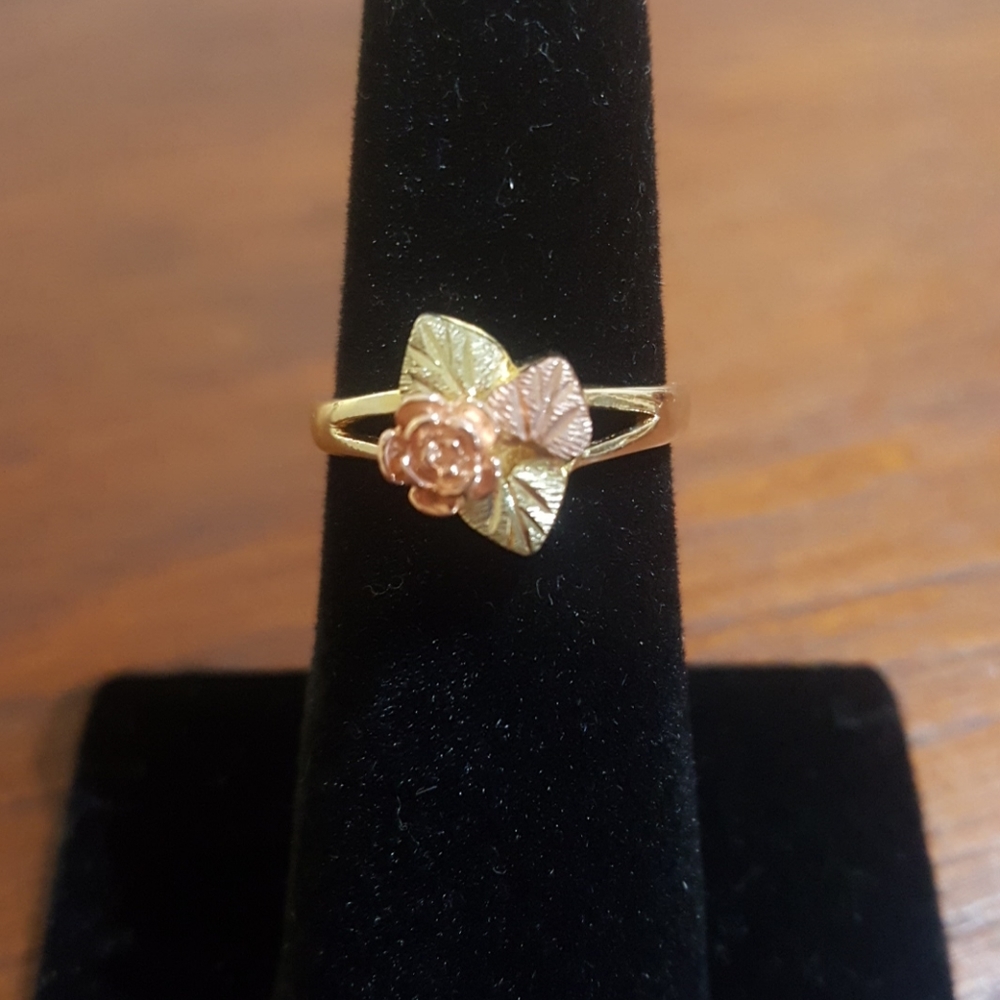 Black Hills Gold Rose Ring